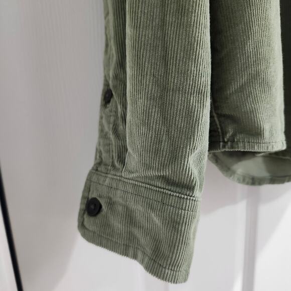 ❤️NWT❤️ Alpine Design Olive Men's Casual Button Down Shirt - Picture 9 of 14